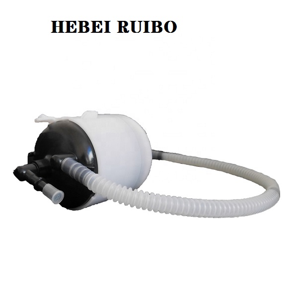 China Fabricante Filtros automotrices Turbo Filtro de combustible 2330021010 2330050120 para Toyota Camry Saloon Yaris.